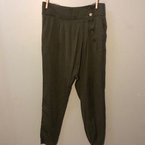 Forest Green Side button pumpkin pants